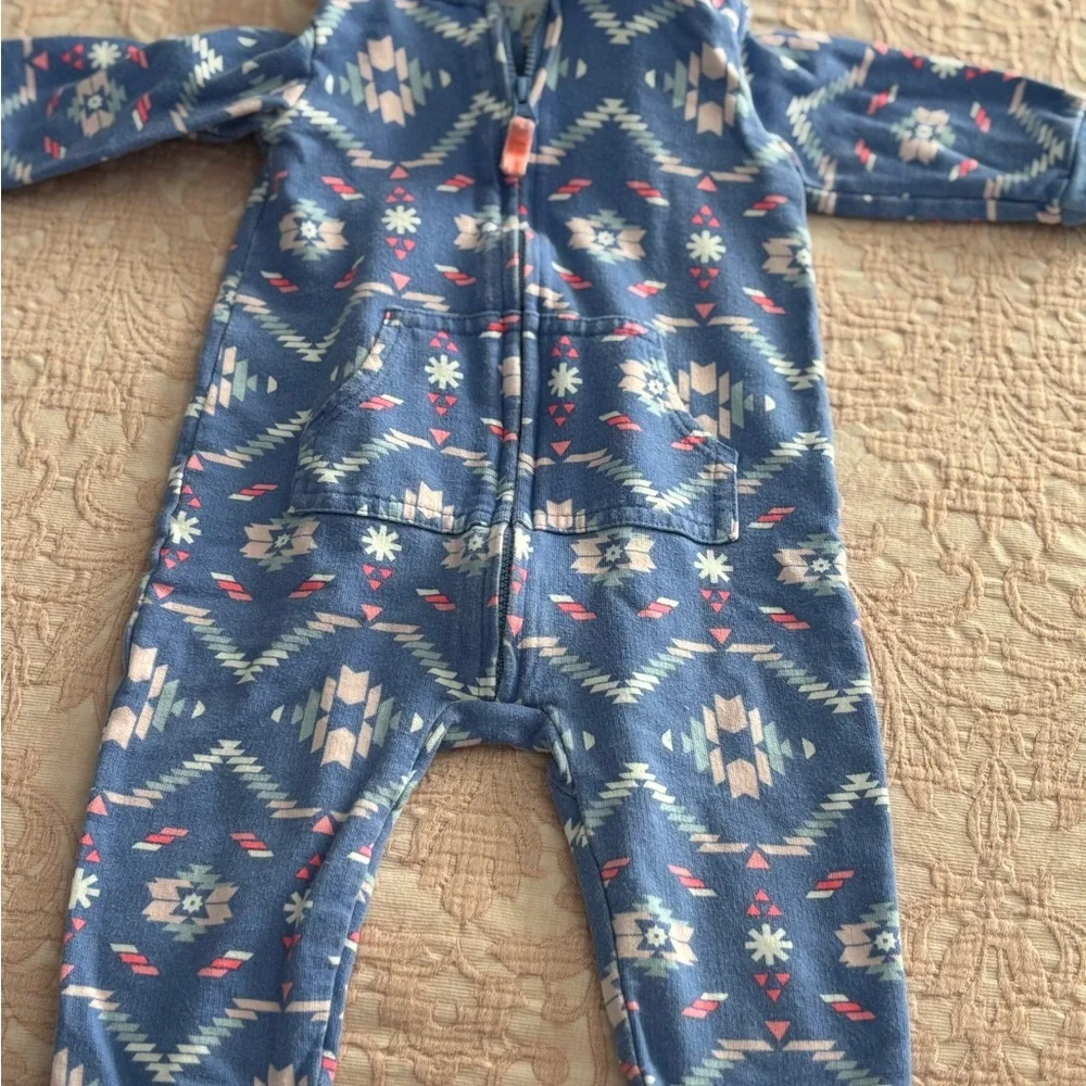 Carter's Geometric Blue‎ and Pink Footie Aztec 6 month